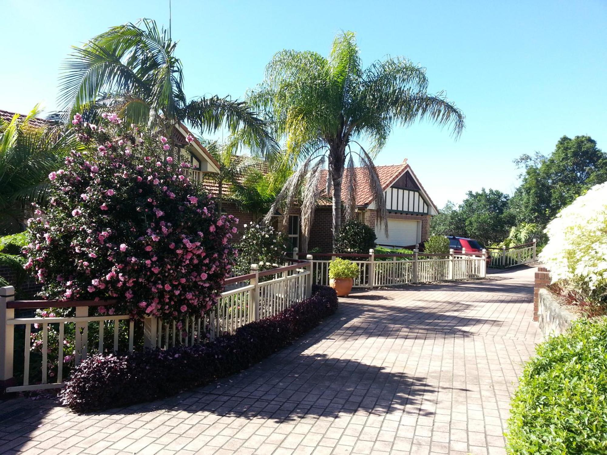 Tranquil Garden Hideaway Apartment Ormeau ภายนอก รูปภาพ