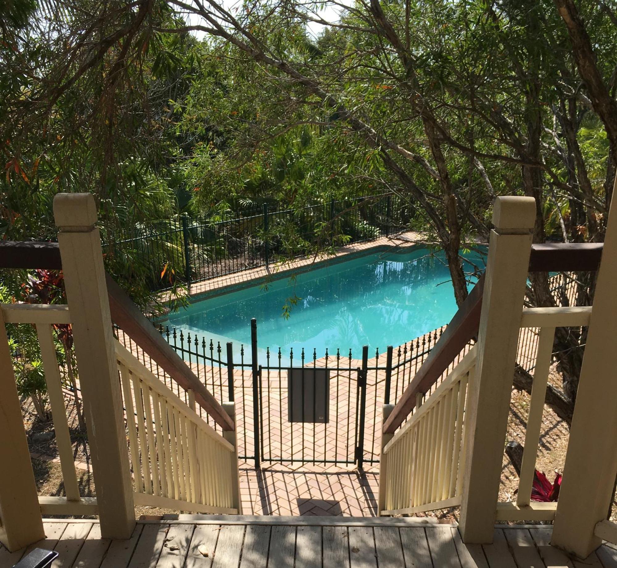 Tranquil Garden Hideaway Apartment Ormeau ภายนอก รูปภาพ