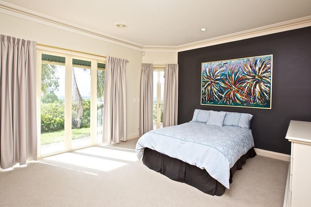 Tranquil Garden Hideaway Apartment Ormeau ภายนอก รูปภาพ